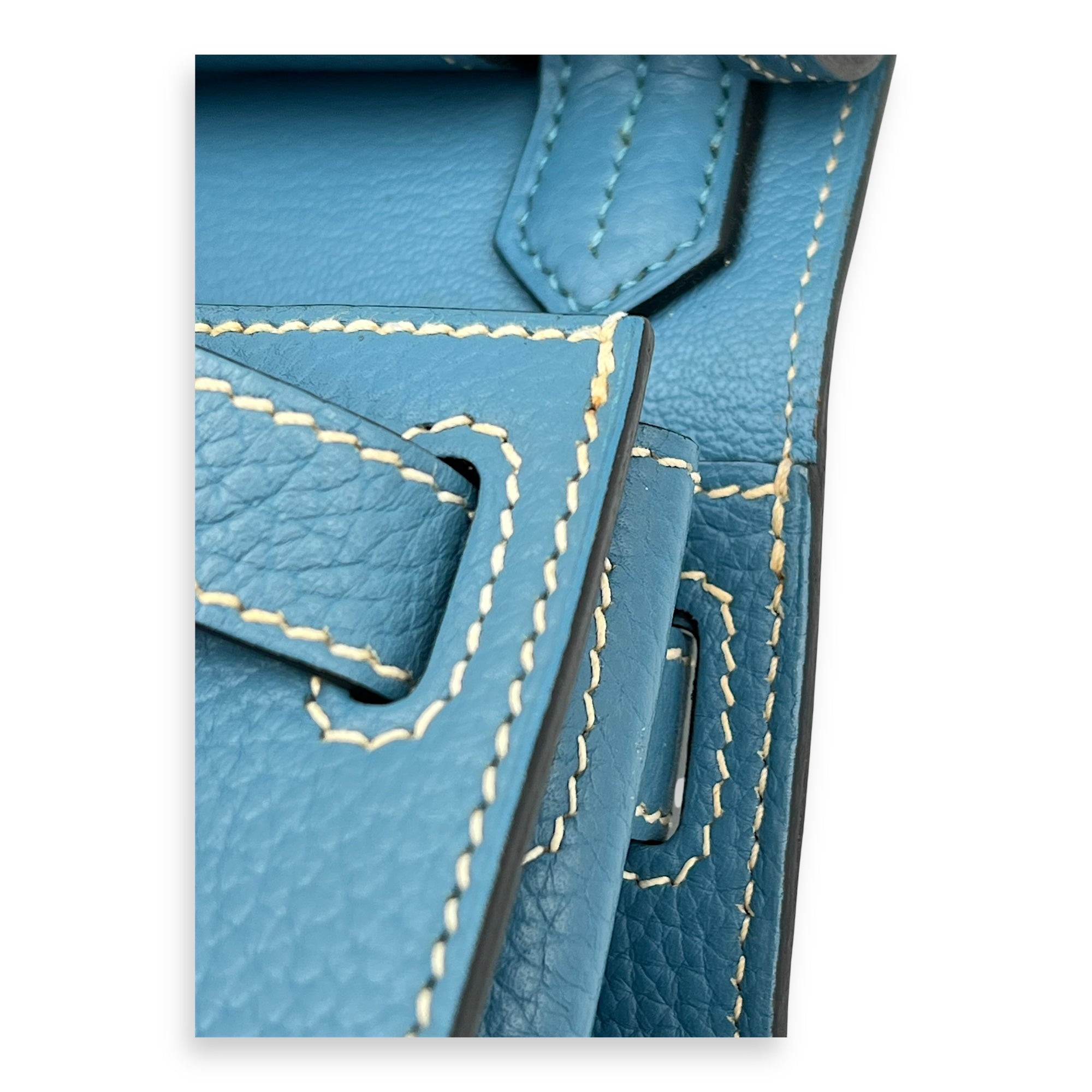 Jypsiere 28 Blue Shoulder Bag in Clemence, Palladium hardware - Image 12