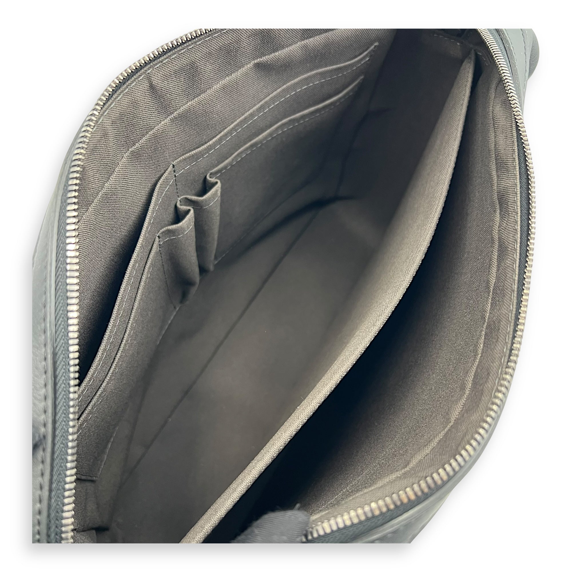 Calypso Messenger Black in Damier Infini, Gunmetal hardware - Image 7