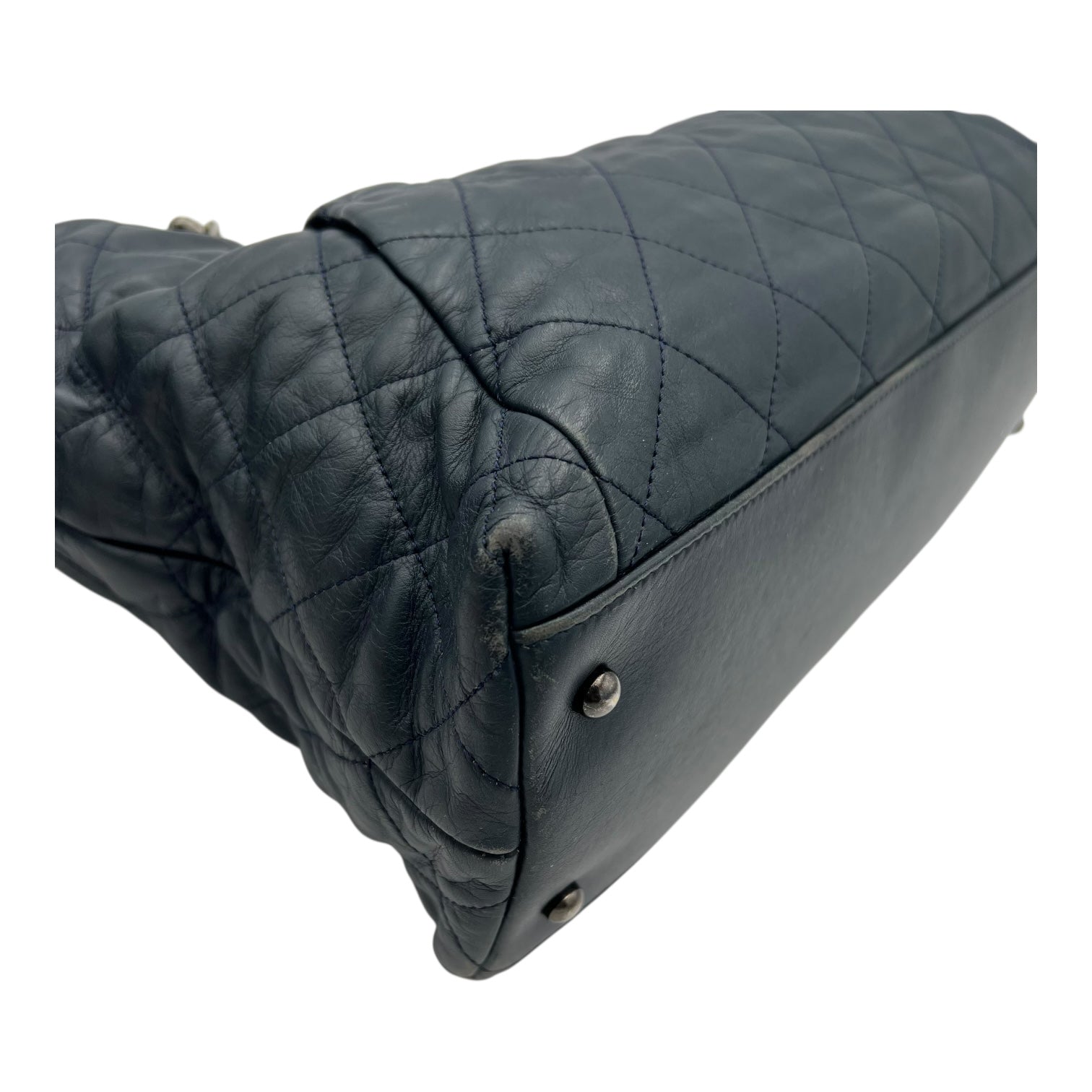 CC Shoulder Bag Blue in Calfskin, Ruthenium hardware - Image 17