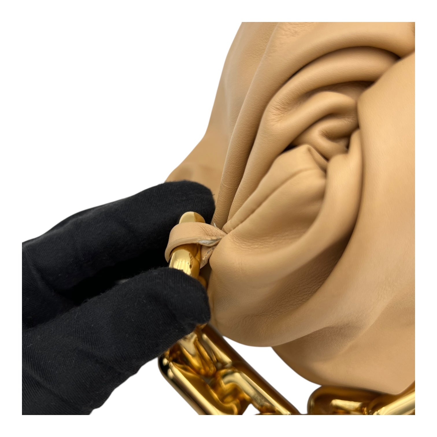 Chain Pouch Shoulder Bag Beige in Lambskin, Gold hardware - Image 8