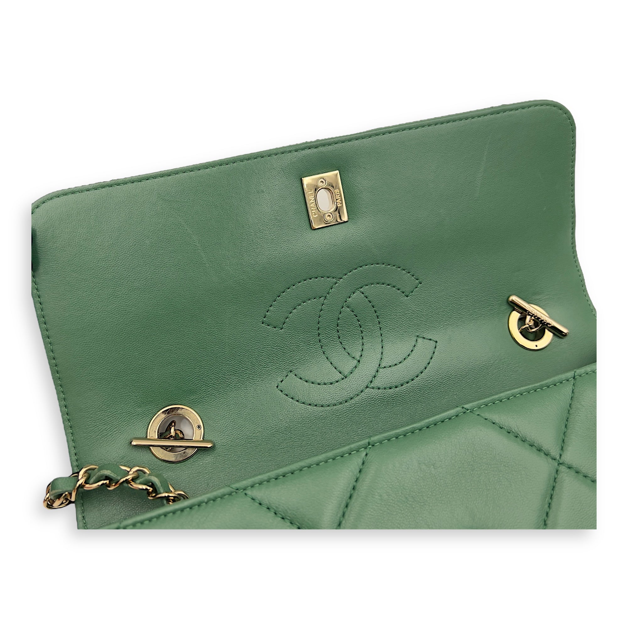 Trendy CC Black Top Handle Bag in Calfskin, Gold hardware - Image 10