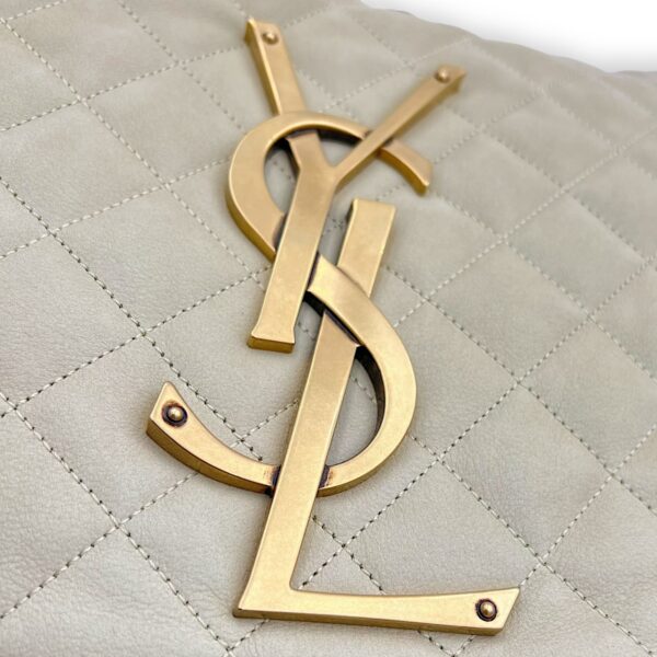 ICare Tote Bag Beige in Nubuck suede, Gold hardware - Image 10