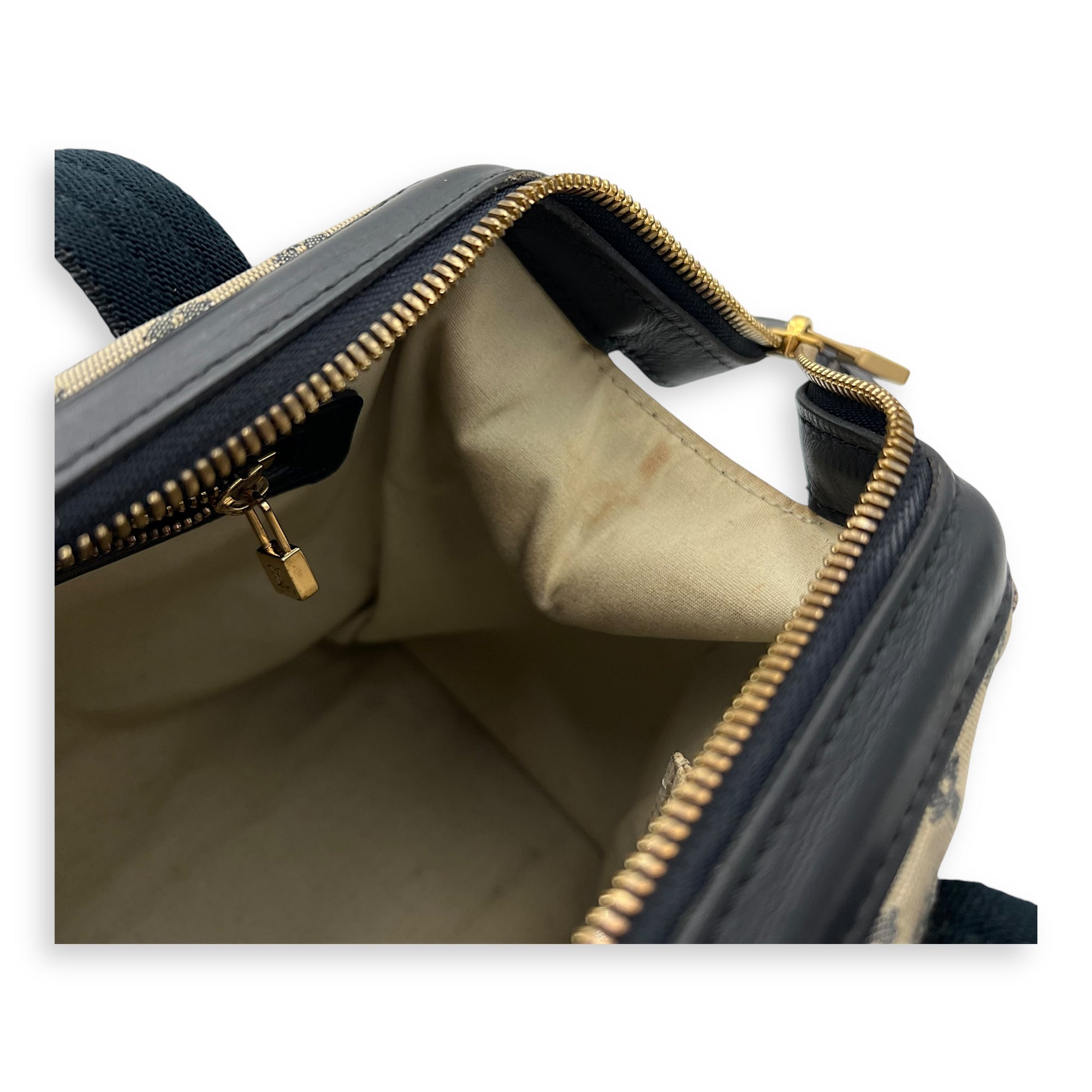 Josephine Shoulder Bag Grey in Jacquard, Gold hardware - Image 14