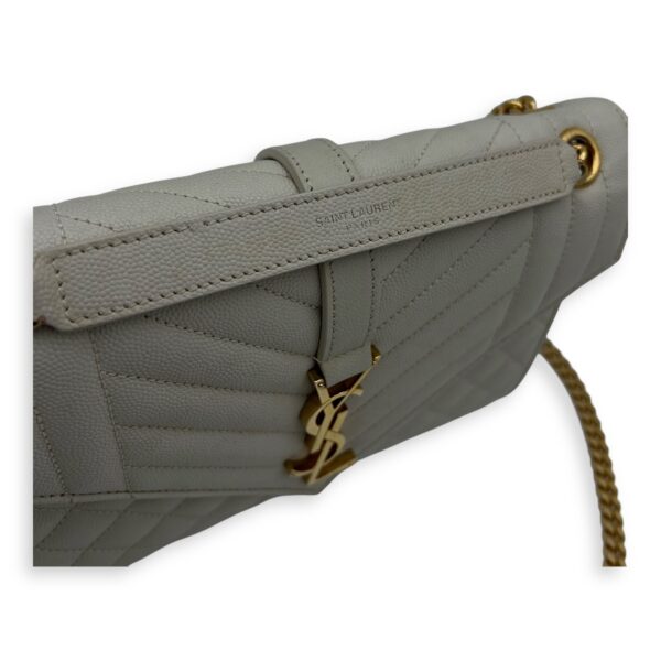 Envelope Shoulder Bag White in Caviar Leather, Gold hardware - Image 8