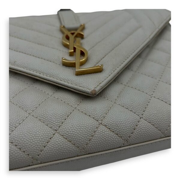 Envelope Shoulder Bag White in Caviar Leather, Gold hardware - Image 15