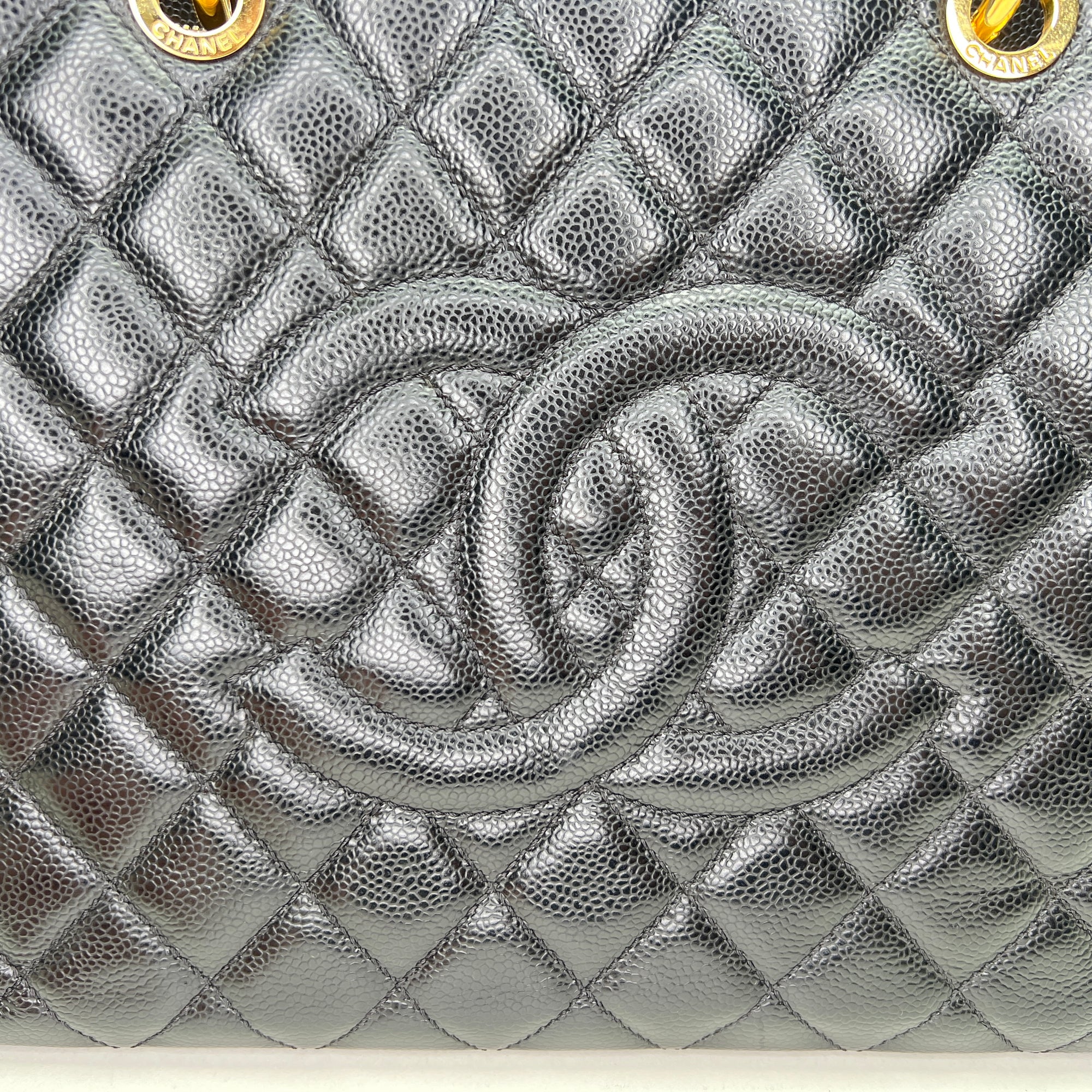 GST Black Tote Bag in Caviar Leather, Gold hardware - Image 6